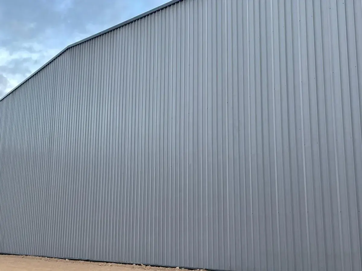 Insulated metal panel roof warehouse