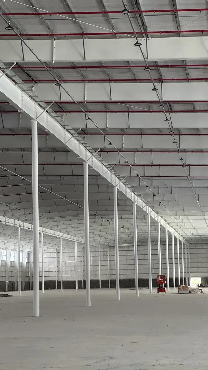 Plant expansion IMP roof new construction